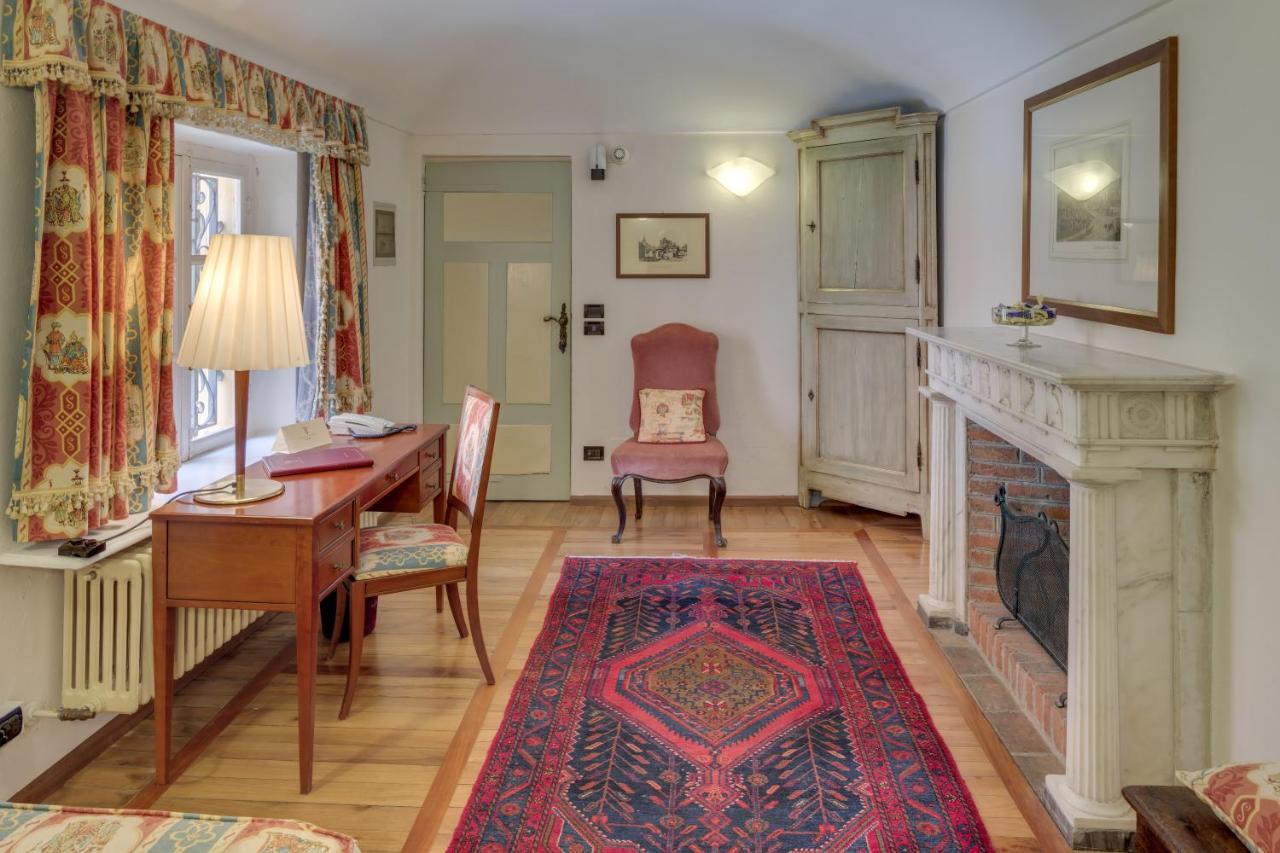Hotel Castello Rosso Costigliole Saluzzo Zewnętrze zdjęcie